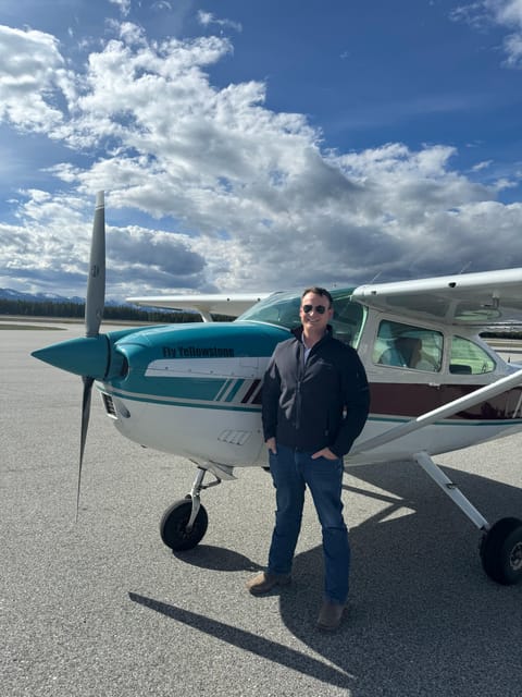 West Yellowstone:1 Hour Aerial Yellowstone Park Boundary - Key Points