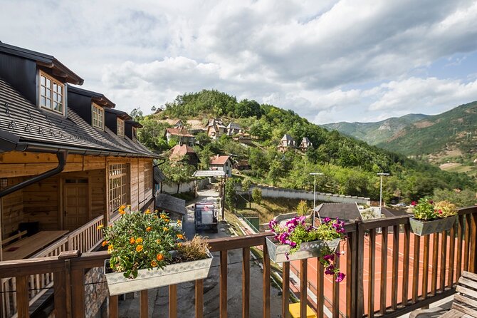 Western Serbia: Drina River House & Mokra Gora (Sargan 8 + Drvengrad) - Participation