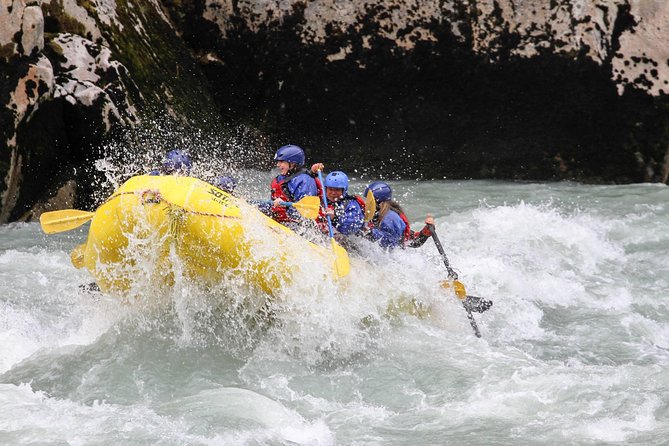 Wet and Wild Elaho Exhilarator Rafting - Booking and Requirements