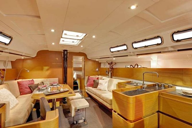 Whale and Dolphin Watching Cruise With Snacks & Open Bar - Meeting and Pickup
