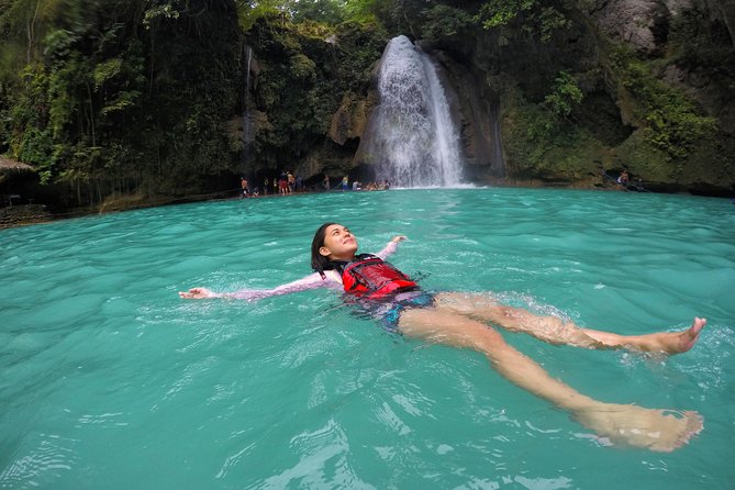 Whale Shark Encounter & Sumilon Sandbar & Canyoneering in Kawasan Falls - Health and Accessibility Considerations