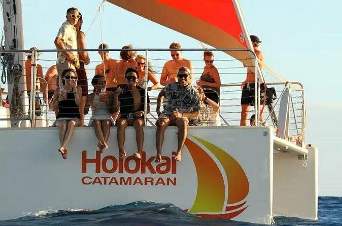 Whale Watching Sail in Honolulu with Open Bar - FAQ