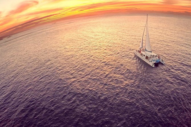 Whalewatch Sail Deluxe Tour From Maaleae - Inclusions and Amenities