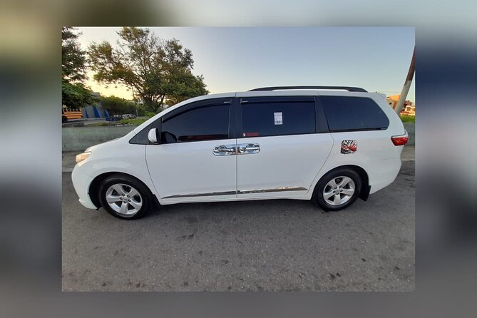 Wheelchair Accessible Van Puerto Plata to ( Pop) Airport Roundtrip Transfer - Wheelchair Accessible Vehicle