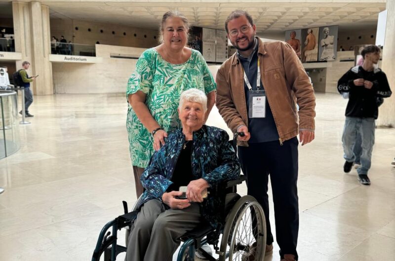 Wheelchair-Frendly Private Louvre Tour – Stress-Free & Easy - Key Points