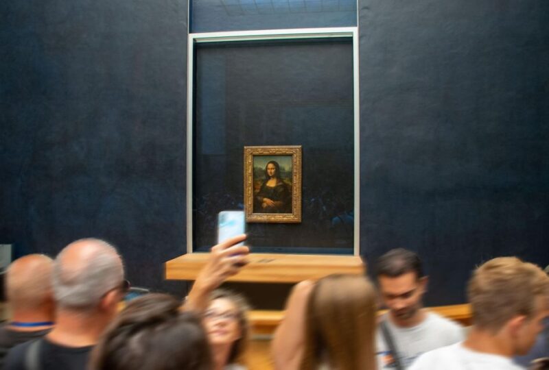 Wheelchair-Frendly Private Louvre Tour – Stress-Free & Easy - Language Options and Guided Experience