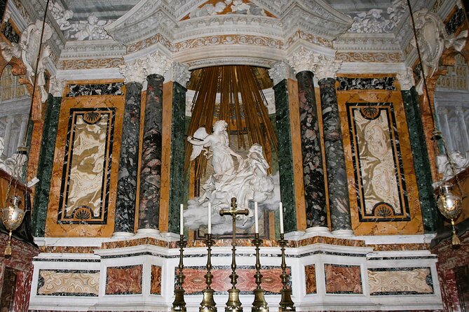 When in Rome Small Group Walking Tour - Iconic Trevi Fountain