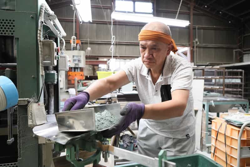 Whetstones Factory Tour and Knife Sharpening Experience - Highlights of the Workshop Tour