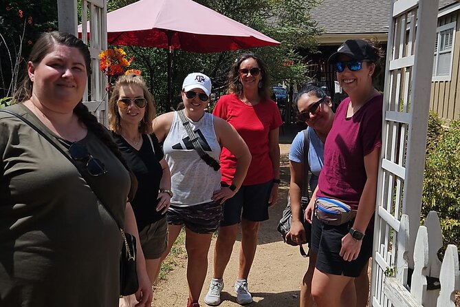 Whimsical Wolf Creek Scavenger Hunt - Interacting With the Remote Guide