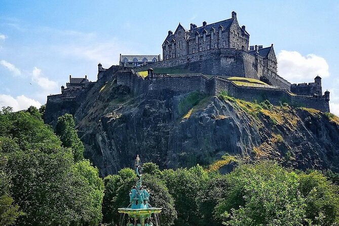Whisky Tasting Tour - Small Group Size and Exclusivity