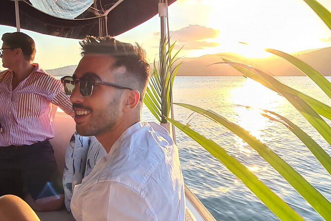Whisper Cruises Turtle Spotting Sunset Cruise - Electric Boat - Key Points