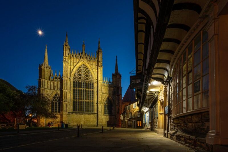 Whispers of York Ghostly Adventure - Exploring Yorks Eerie Legends