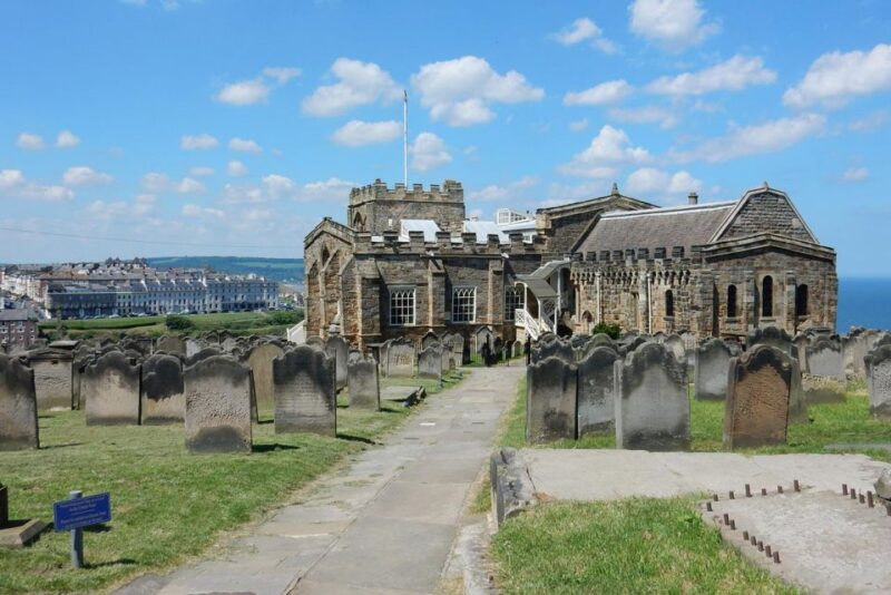 Whitby: Quirky Self-Guided Smartphone Heritage Walks - Discovering the Walking Man