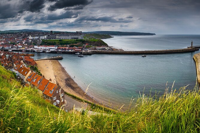 Whitby Tour App, Hidden Gems Game and Big Britain Quiz (1 Day Pass) UK - Reviews and Ratings Analysis