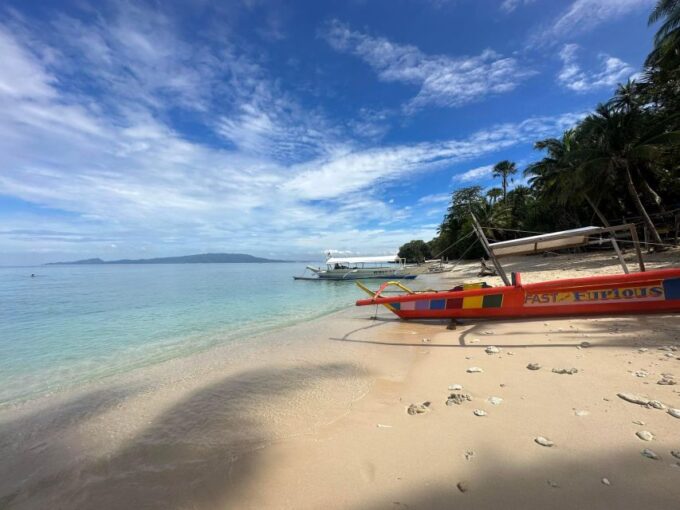 White Beach Experience With Venus - Arrival and Return to Manila