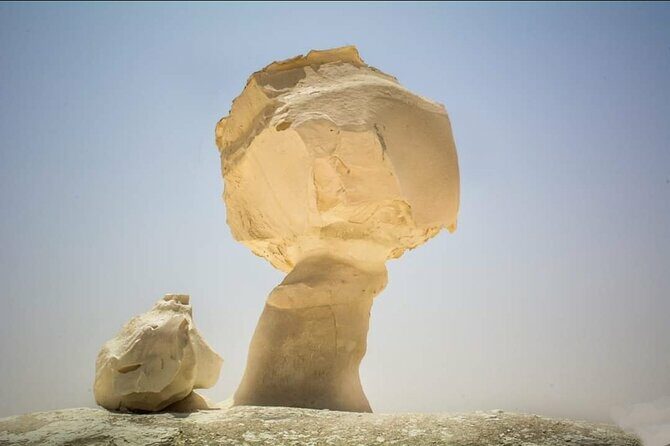White & Black Desert tour 2 Days 1 night camping from Cairo. - An Introduction to the Desert Wonderland