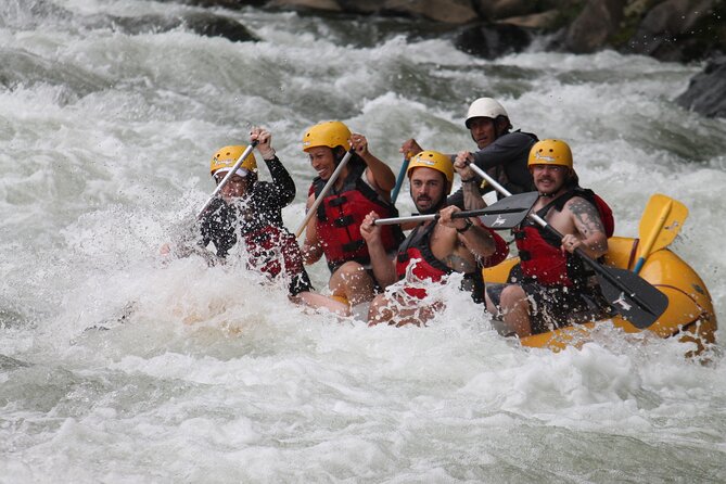 White Water Rafting Class 4 With Lunch - Arenal Tours - Suitability and Age Restrictions