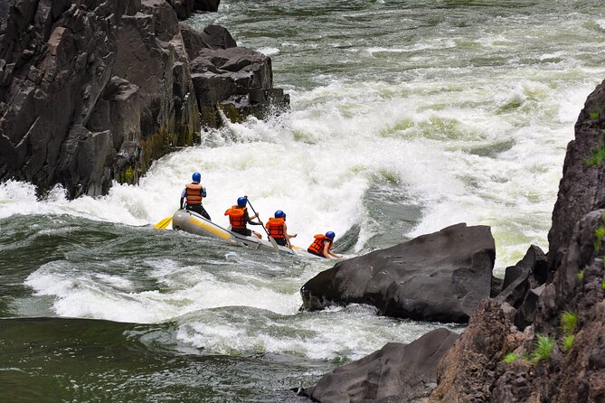 Whitewater Rafting on the Zambezi River From Victoria Falls - Preparing for the Rafting Experience