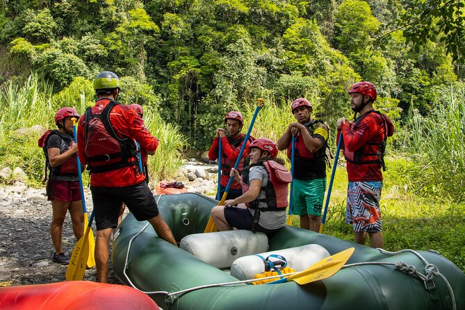 Whitewater Rafting Sarapiqui River Class 3-4 Fortuna to San Jose - Guides and Group Size