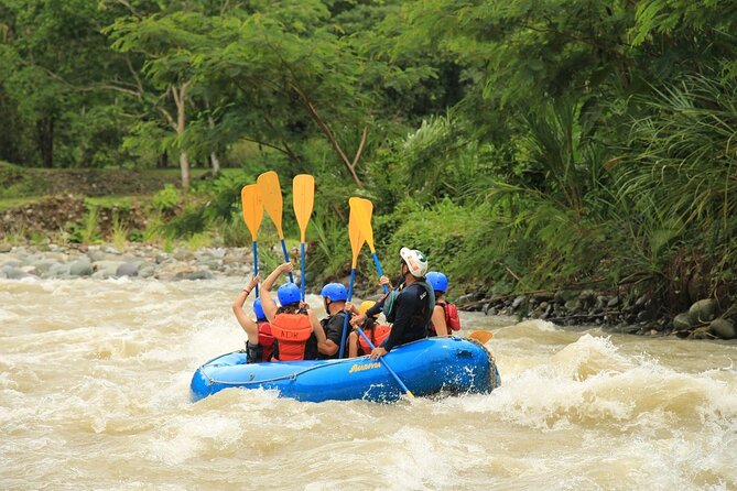 Whitewater Rafting Savegre Class II-III Plus Waterfall Manuel Antonio - Savegre River Rapids