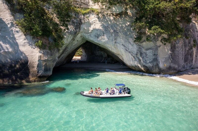 Whitianga: Cathedral Cove & Caves Boat Tour With Snorkeling - Visiting Cathedral Cove