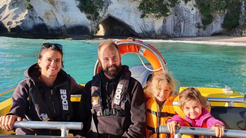 Whitianga: Cathedral Cove Highlights Boat Tour - Tour Experience