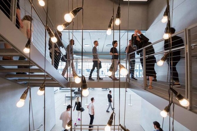 Whitney Museum of American Art and See Over 30 New York Sights - Highlights of the Whitney Museum