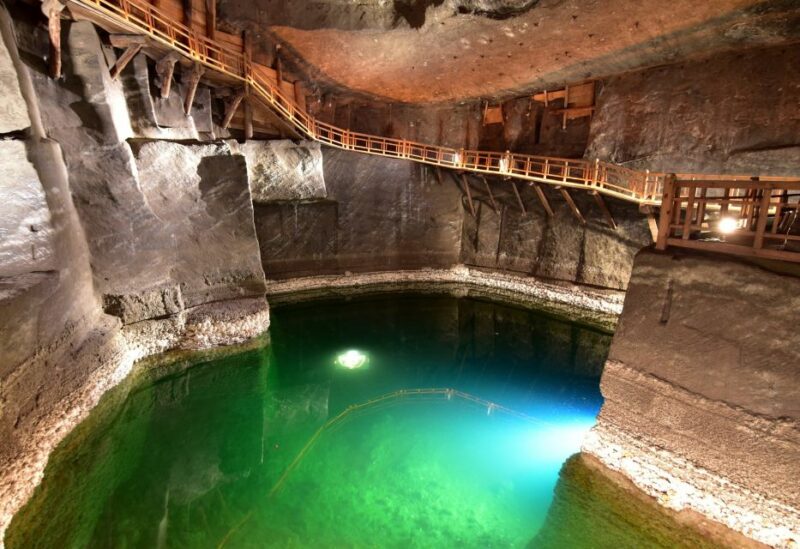 Wieliczka Salt Mine: Guided Tour From Krakow - Key Points