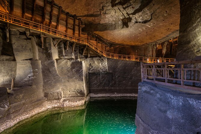 Wieliczka Salt Mine Guided Tour With Skip the Line Entrance Ticket - Meeting and Transportation