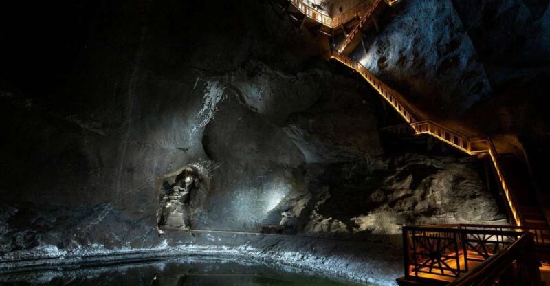 Wieliczka: Wieliczka Salt Mine Skip-the-Line Guided Tour - Itinerary and Experience