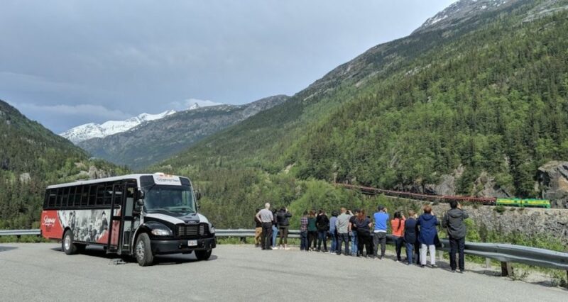 Wild Adventure Yukon + Summit Tour - Experience and Activities