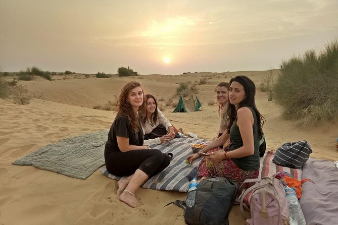 Wild Desert Overnight Safari - Inclusions and Amenities