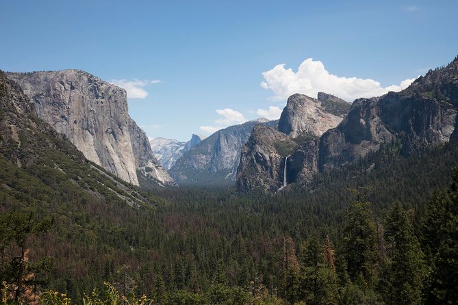 Wild West 5-Day Tour From La: Santa Barbara, San Francisco, Yosemite, Las Vegas - Accommodation and Meals