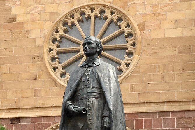 Willa Cathers Walking Tour in Santa Fe - Key Points