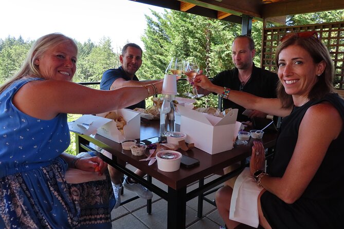 Willamette Valley Boutique Winery Tour With Lunch - Tour Schedule and Accessibility