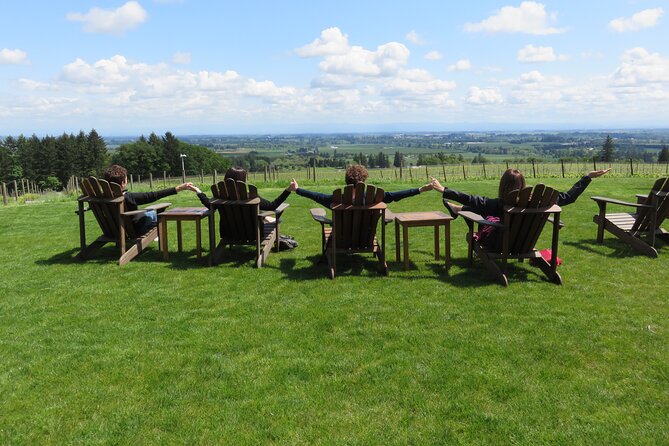 Willamette Valley Boutique Winery Tour With Lunch - Winery Highlights