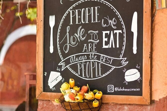 Willemstad Culinary Adventure: Private 3-Hour Foodie Tour - Tour Guide Highlights