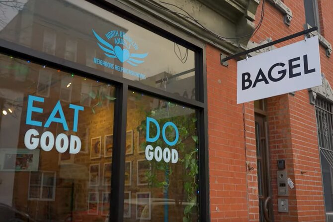 Williamsburg Bites: Brooklyn Food Tour by Like A Local Tours - Mables Smokehouse & Banquet Hall Stop