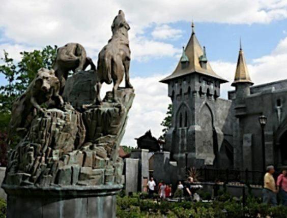 Williamsburg: Busch Gardens Ticket & Water Country Option - The Bottom Line: Who’s This For?