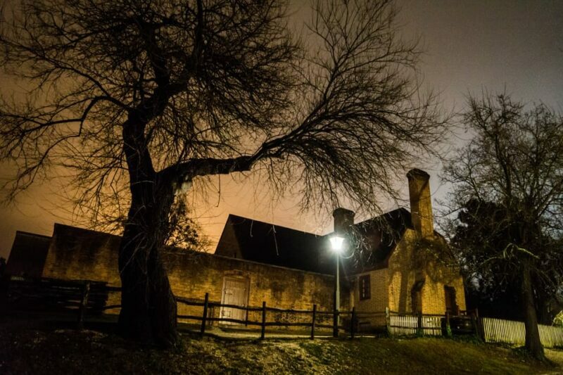 Williamsburg: Colonial Ghosts Haunted Pub Crawl - The Sum Up