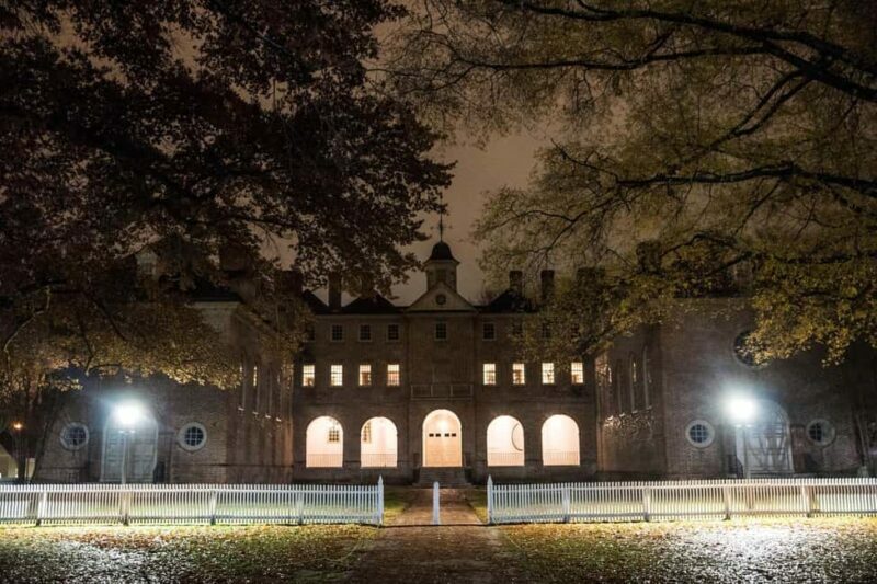 Williamsburg: Echoes of Twilight Late-Night Ghost Tour - Key Points