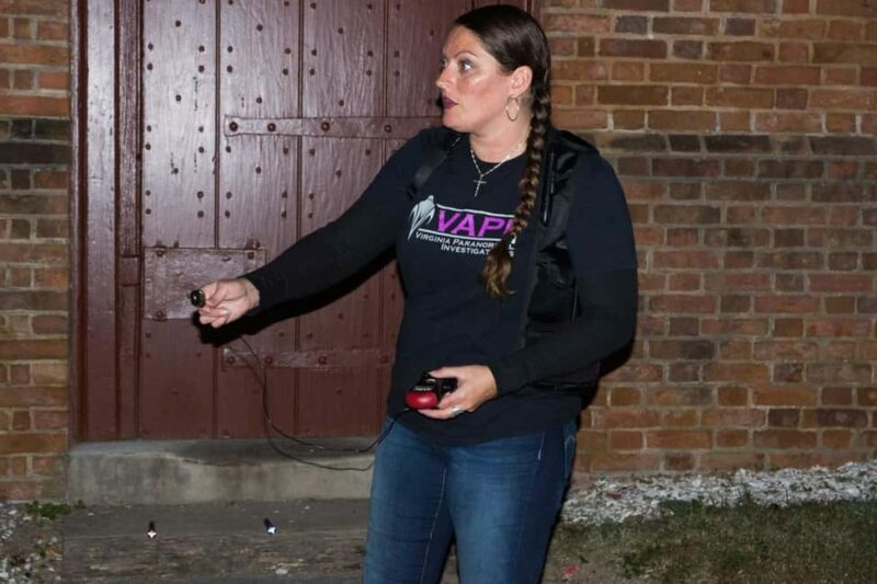 Williamsburg: Echoes of Twilight Late-Night Ghost Tour - Who Should Consider This Tour?