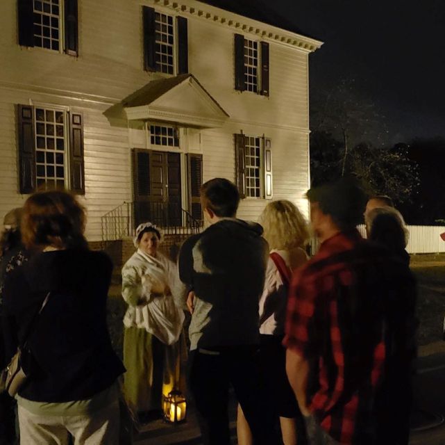 Williamsburg: Haunted Ghosts, Witches, and Pirates Tour - Booking Information