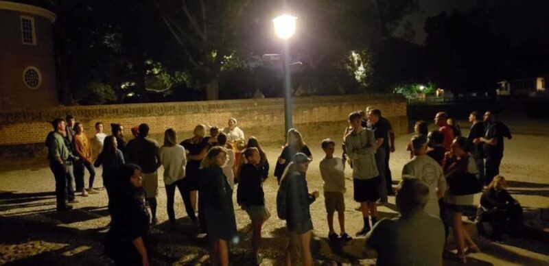Williamsburg: Haunted Ghosts, Witches, and Pirates Tour - Tour Guides and Ratings