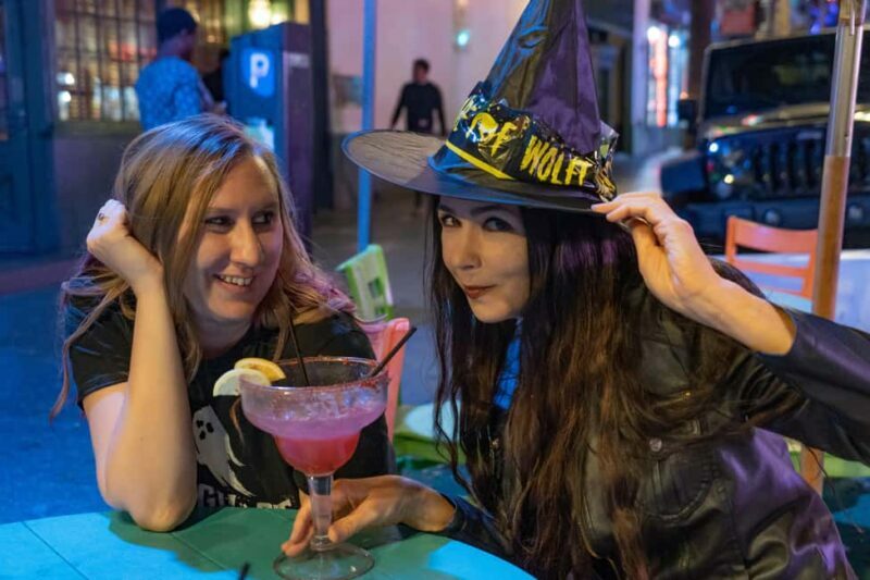 Wilmington: Boos and Booze Haunted Pub Crawl - Key Points