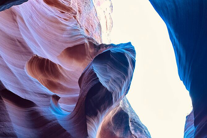 Wind Canyon Slot Tours - An Introduction to the Experience