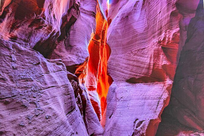 Wind Pebble Canyon Full Hiking tour through Antelope Canyon - Who Should Consider This Tour?