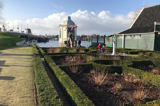 Windmill Village Zaanse Schans Guided Tour Amsterdam Region - Meeting and Pickup