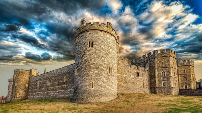 Windsor Castle Afternoon Tour From London - Explore the State Apartments