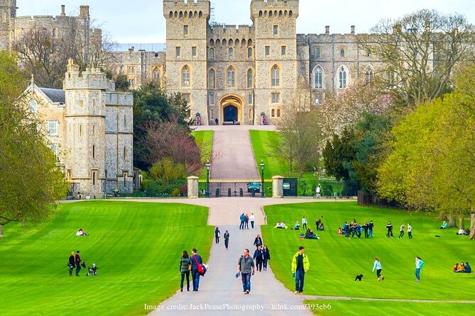 Windsor Castle & St Georges Chapel: Half-Day Walking Tour - Exclusions
